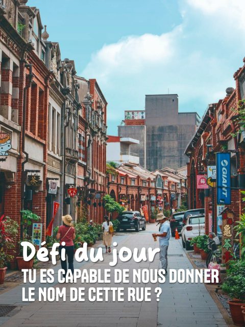 On s’est dit qu’il fallait corser un peu nos devinettes 🕵️

Reconnais-tu cette rue ? Comme on est sympa, on te partage quand trois indices pour t’aider à trouver la réponse 👇

1️⃣ C’est LA rue historique de New Taipei qui regorge de petites échoppes.

2️⃣ Elle est reconnaissable entre mille à ses façades d’époque coloniale japonaise, ses briques rouges et quelques éléments baroques plus contemporains.

3️⃣ Ici, on vient pour déguster une spécialité culinaire iconique : les cornes de buffle dorées, une sorte de croissant version taïwanaise. 🥐

Alors, tu as une petite idée ?

📸 Travel in Taiwan